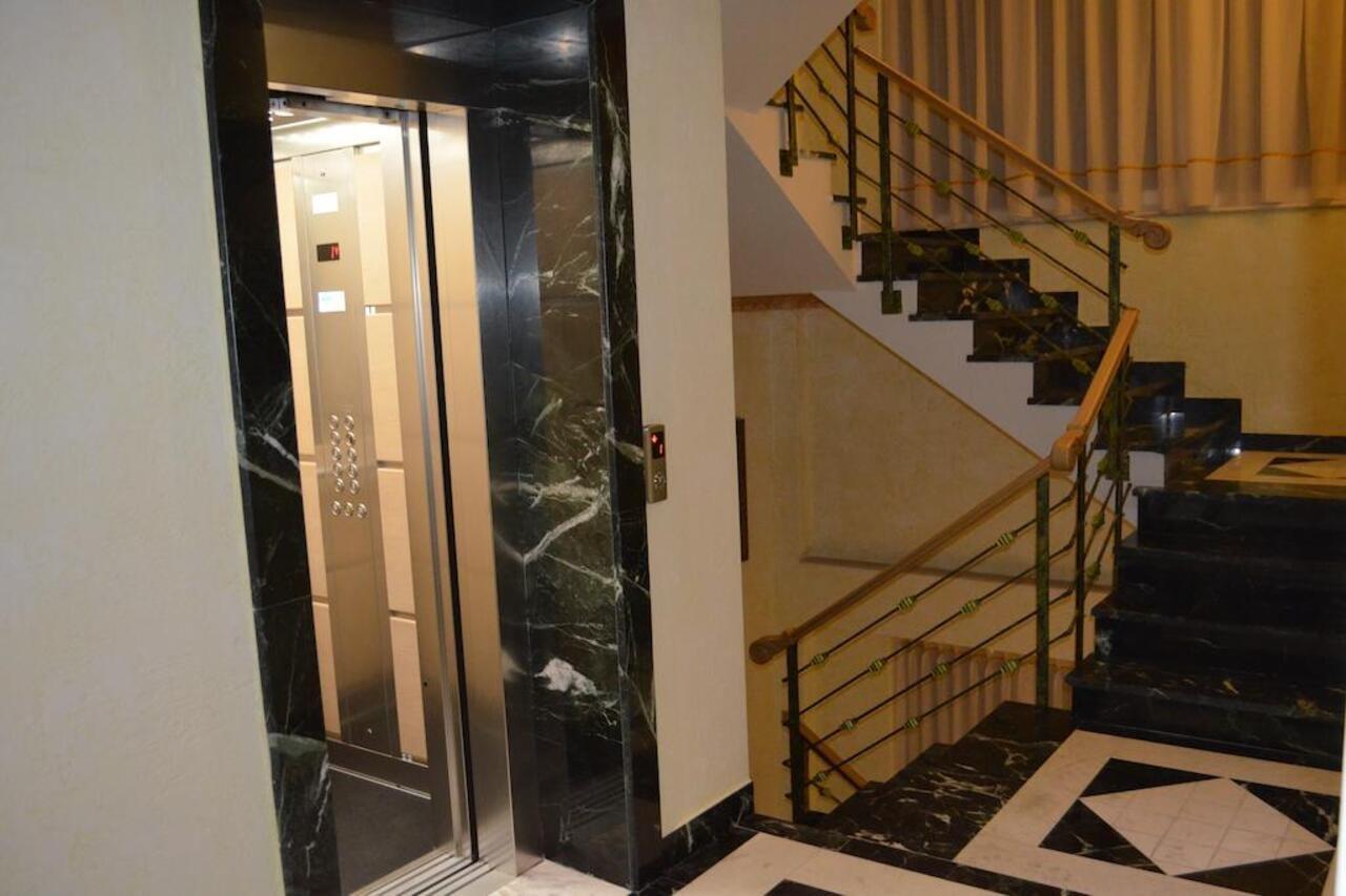 Hotel Mustang Vasqarr エクステリア 写真