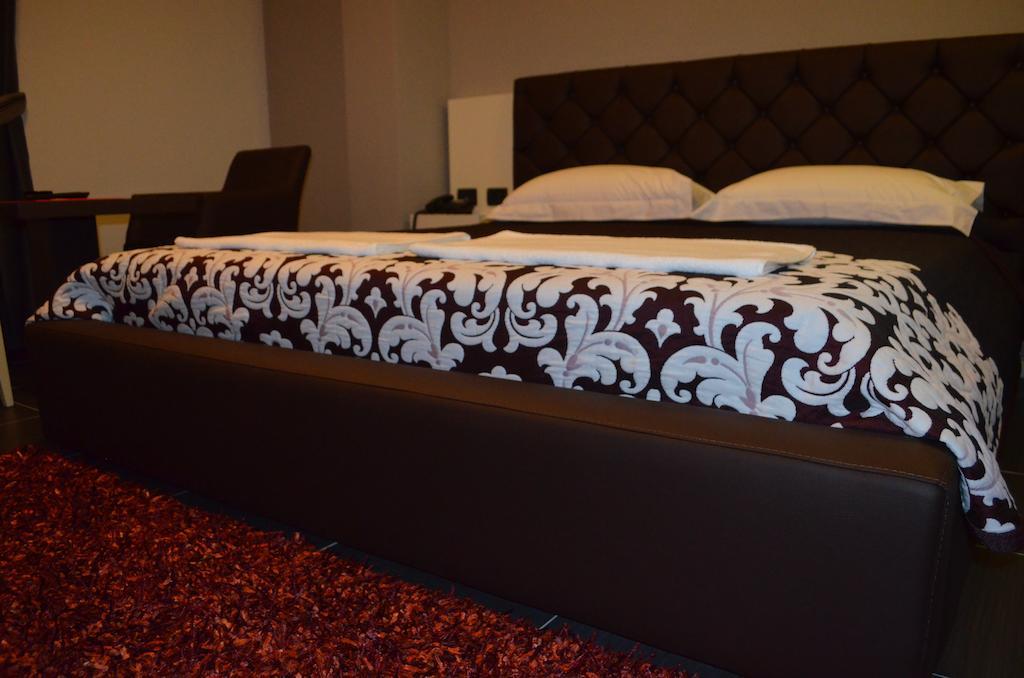 Hotel Mustang Vasqarr エクステリア 写真