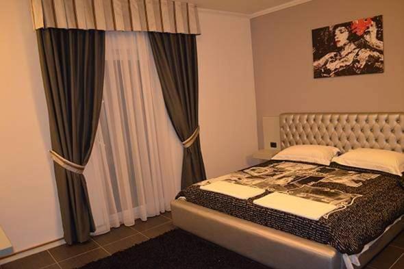 Hotel Mustang Vasqarr エクステリア 写真