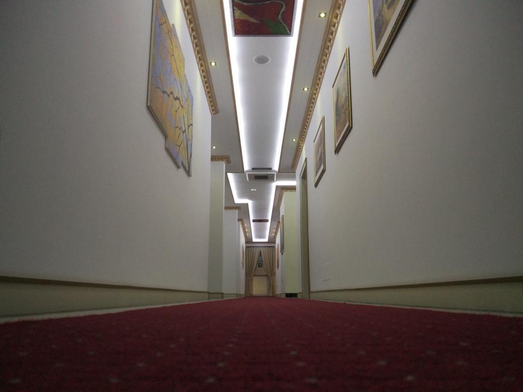 Hotel Mustang Vasqarr エクステリア 写真