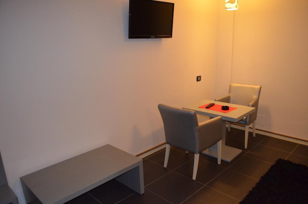 Hotel Mustang Vasqarr 部屋 写真