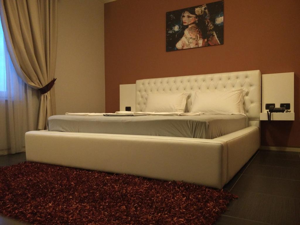 Hotel Mustang Vasqarr エクステリア 写真